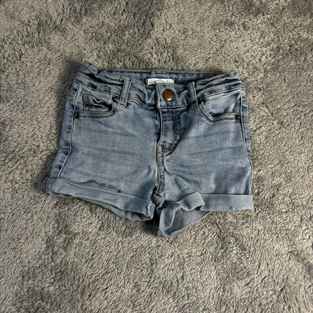 Copper Key Girls Light Wash Denim Cuffed Shorts Size 3T Adjustable Waist